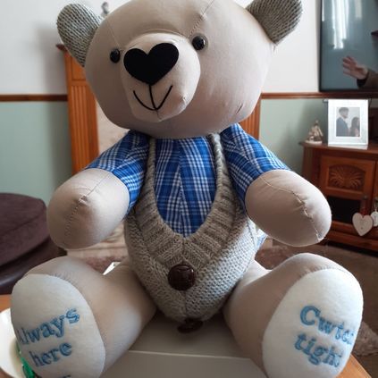 Customer image of Cardigan / Jumper Memory Bear