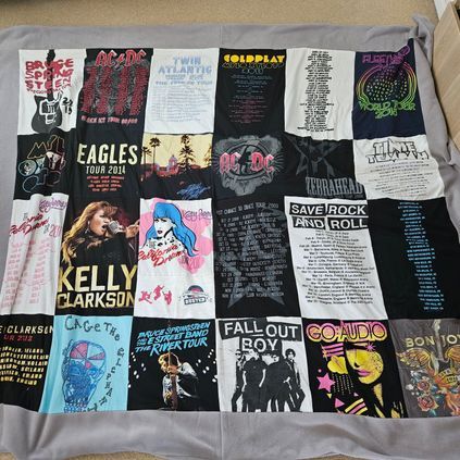 Customer image of Too Many T-Shirts Blanket