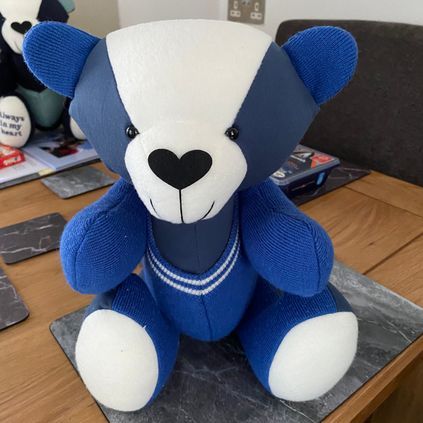 Customer image of Cardigan / Jumper Memory Bear