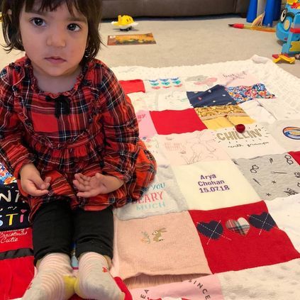 Customer image of Memory Blanket / Quilt with Popcorn Bobble Edging