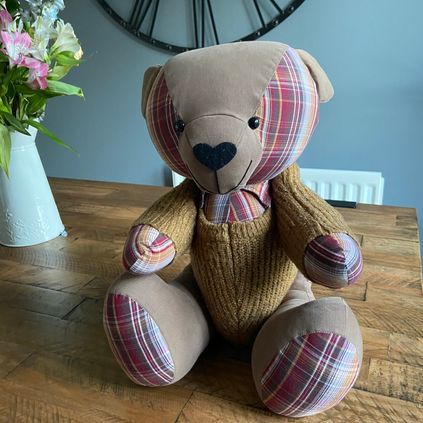Customer image of Cardigan / Jumper Memory Bear