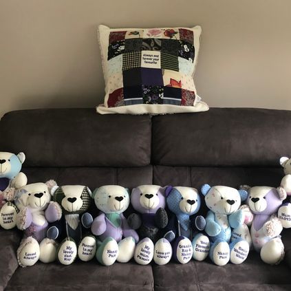 Customer image of Cardigan / Jumper Memory Bear