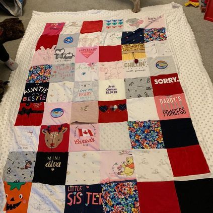 Customer image of Memory Blanket / Quilt with Popcorn Bobble Edging