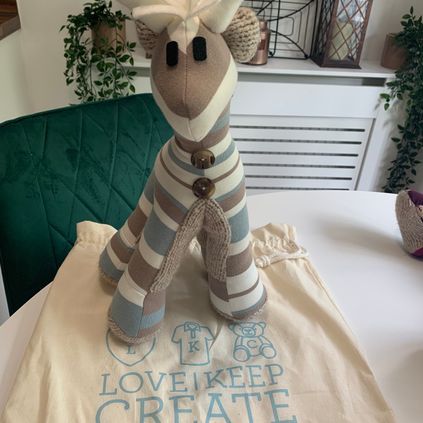 Customer image of Giraffe