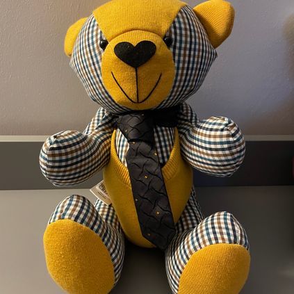 Customer image of Cardigan / Jumper Memory Bear