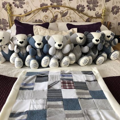 Customer image of Cardigan / Jumper Memory Bear