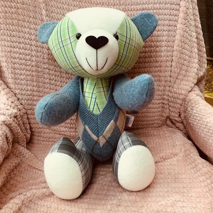 Customer image of Cardigan / Jumper Memory Bear