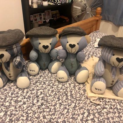 Customer image of Cardigan / Jumper Memory Bear