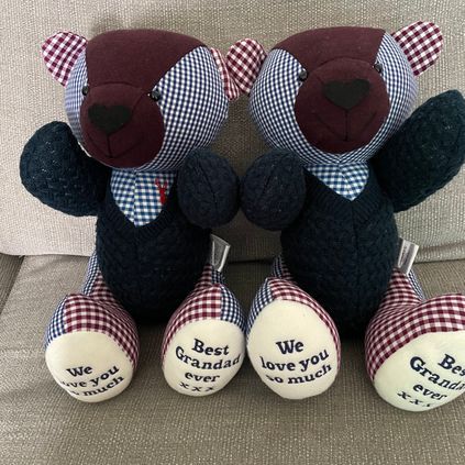 Customer image of Cardigan / Jumper Memory Bear
