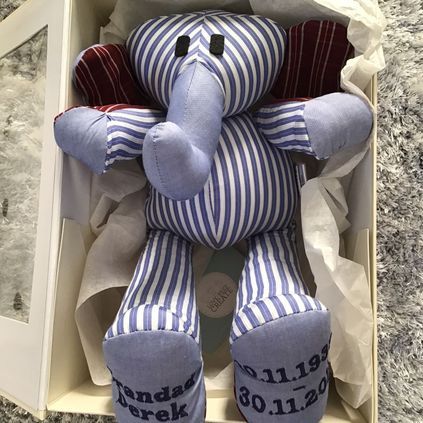Customer image of Elephant