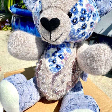Customer image of Cardigan / Jumper Memory Bear