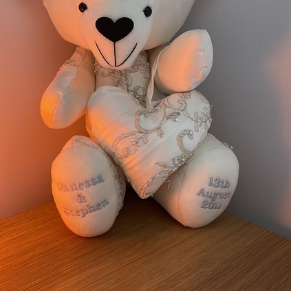 Customer image of Wedding Keepsake Heart