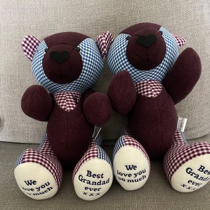 Customer image of Cardigan / Jumper Memory Bear