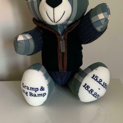 Customer image of Cardigan / Jumper Memory Bear