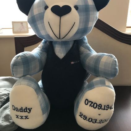 Customer image of Cardigan / Jumper Memory Bear