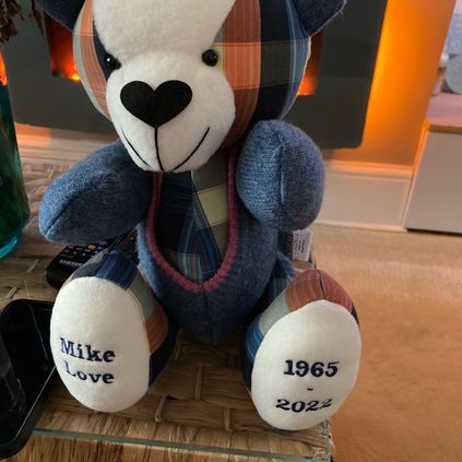 Customer image of Cardigan / Jumper Memory Bear