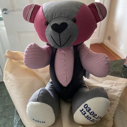 Customer image of Cardigan / Jumper Memory Bear