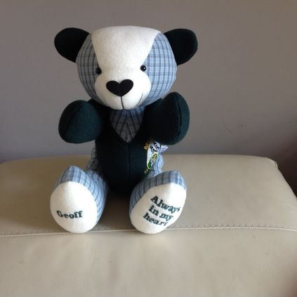 Customer image of Cardigan / Jumper Memory Bear