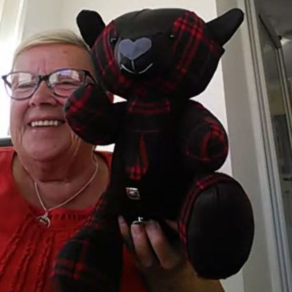 Customer image of Cardigan / Jumper Memory Bear