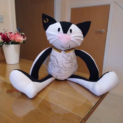 Customer image of Cat