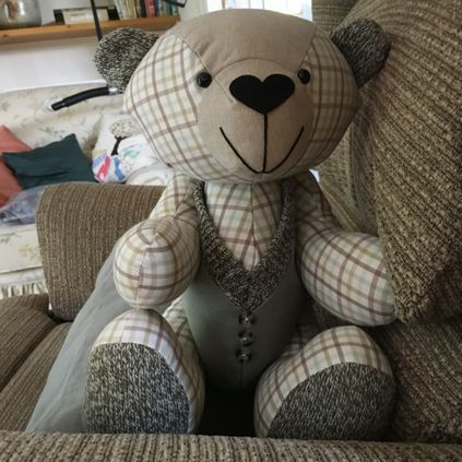 Customer image of Cardigan / Jumper Memory Bear