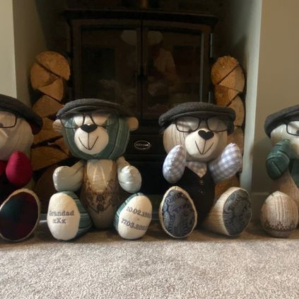 Customer image of Cardigan / Jumper Memory Bear