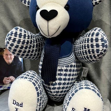 Customer image of Cardigan / Jumper Memory Bear
