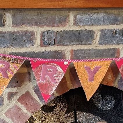 Customer image of Baby Clothes Keepsake Bunting