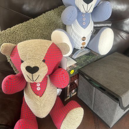 Customer image of Cardigan / Jumper Memory Bear